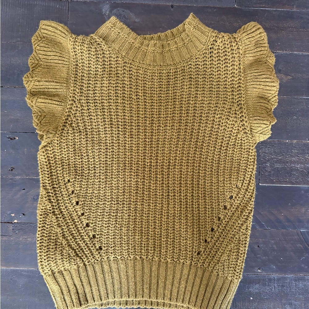 Universal Thread Mustard Ruffled Sleeve Sweater